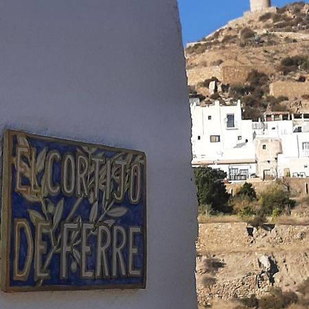 Cortijo Ferre, A Los Pies Del Castillo La Atalaya De Нихар Экстерьер фото